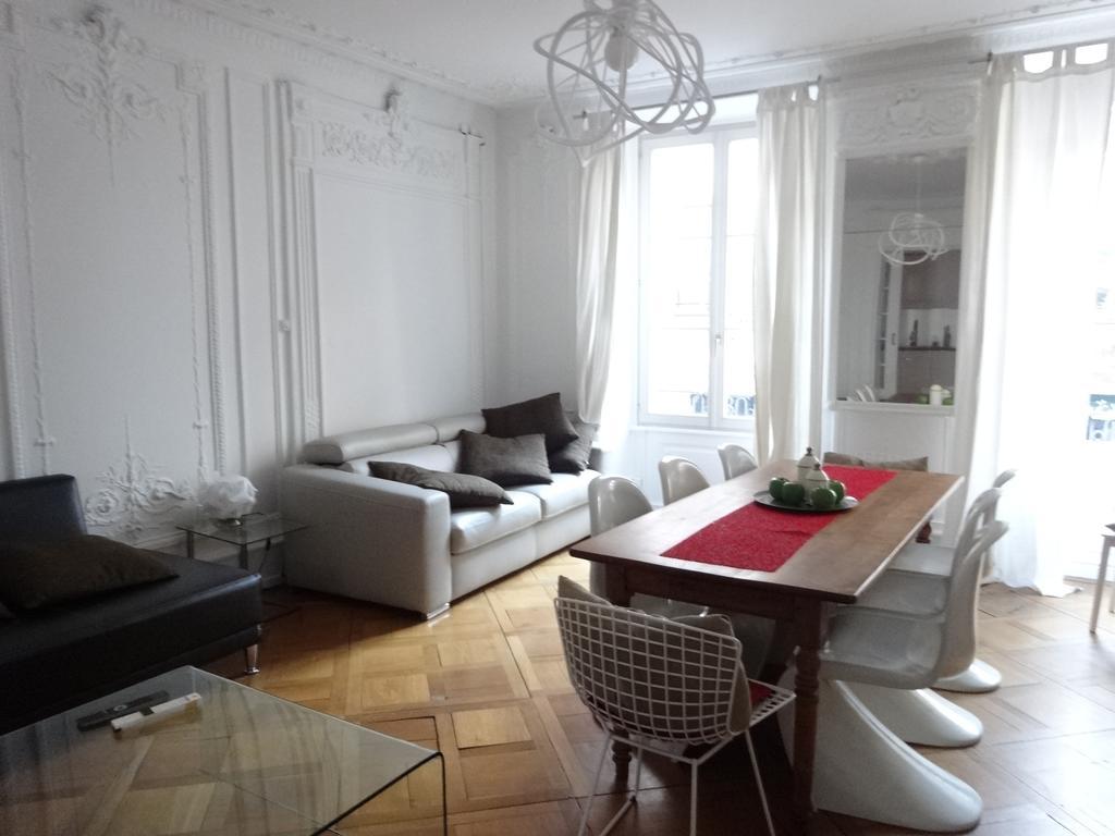 Les Serruriers - Appartement Spacieux Avec Terrasse & Parking 斯特拉斯堡 外观 照片